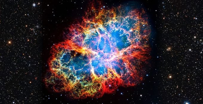 Expansão da Nebulosa do Caranguejo - A Nebulosa do Caranguejo em uma imagem colorida e detalhada, destacando a sua expansão observada pelo Telescópio Hubble ao